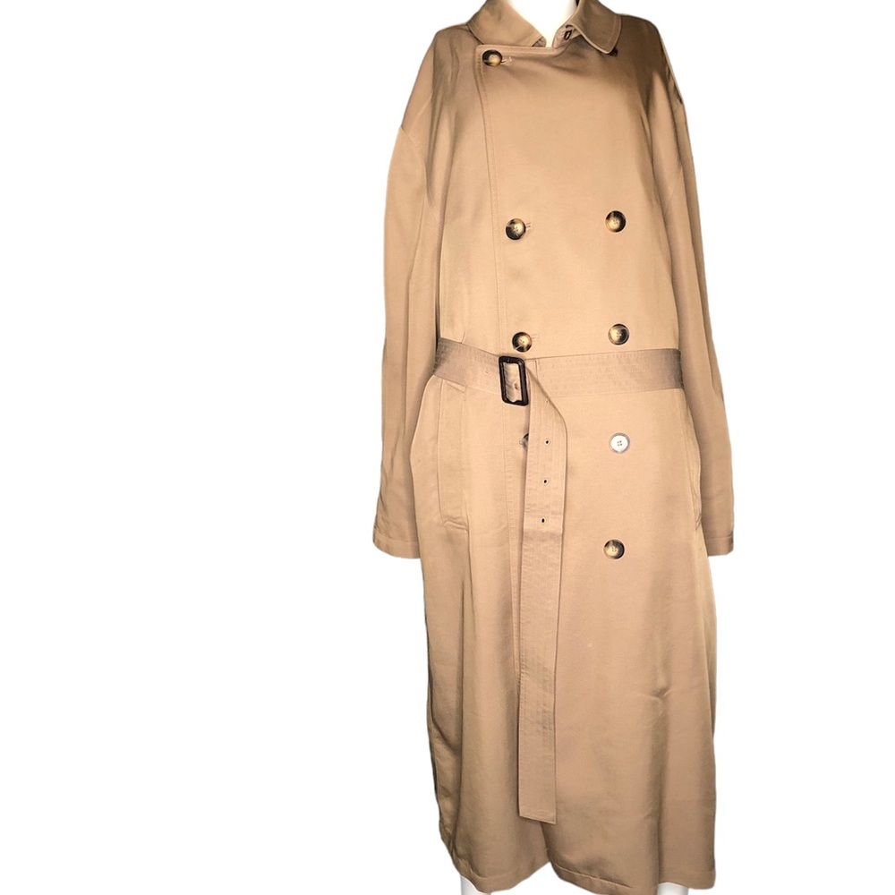 Lauren Ralph Lauren tan trench coat